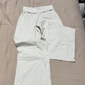 Brandy Melville Fold over wide leg leggings